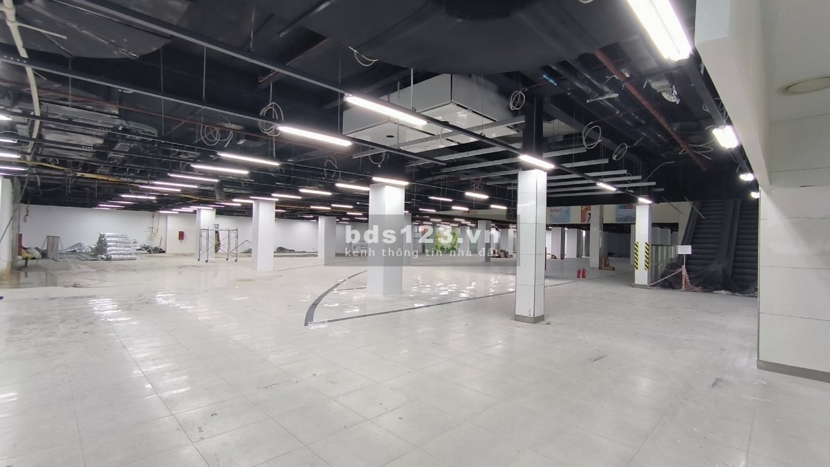 Cho thuê 30m-1000m2 mặt bằng kinh doanh tại tầng 1 tòa Mipec 229 Tây Sơn - Quận Đống Đa