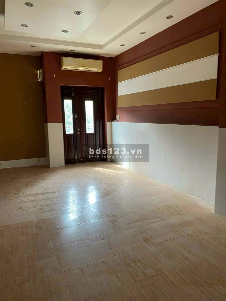 Cho thuê nhà nguyên căn mặt tiền đường Tên Lửa, Bình Trị Đông B, Bình Tân