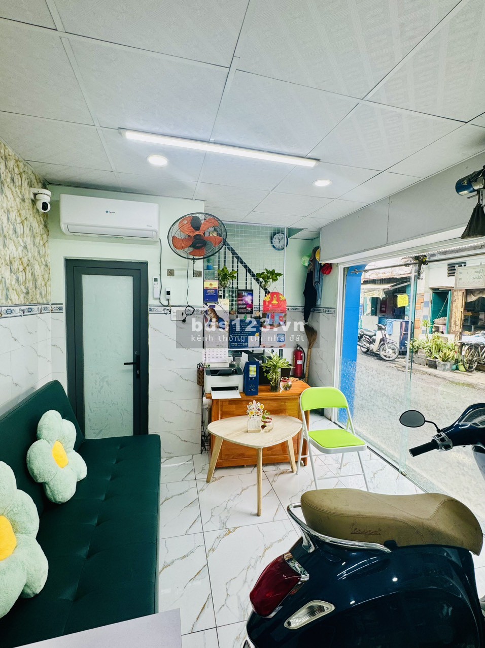 Nhà mặt tiền đường lớn 6m 1 trệt 1 lầu 2 pn full nội thất (7x4)m2 P.5 Q. Bình Thạnh giá 16 Triệu