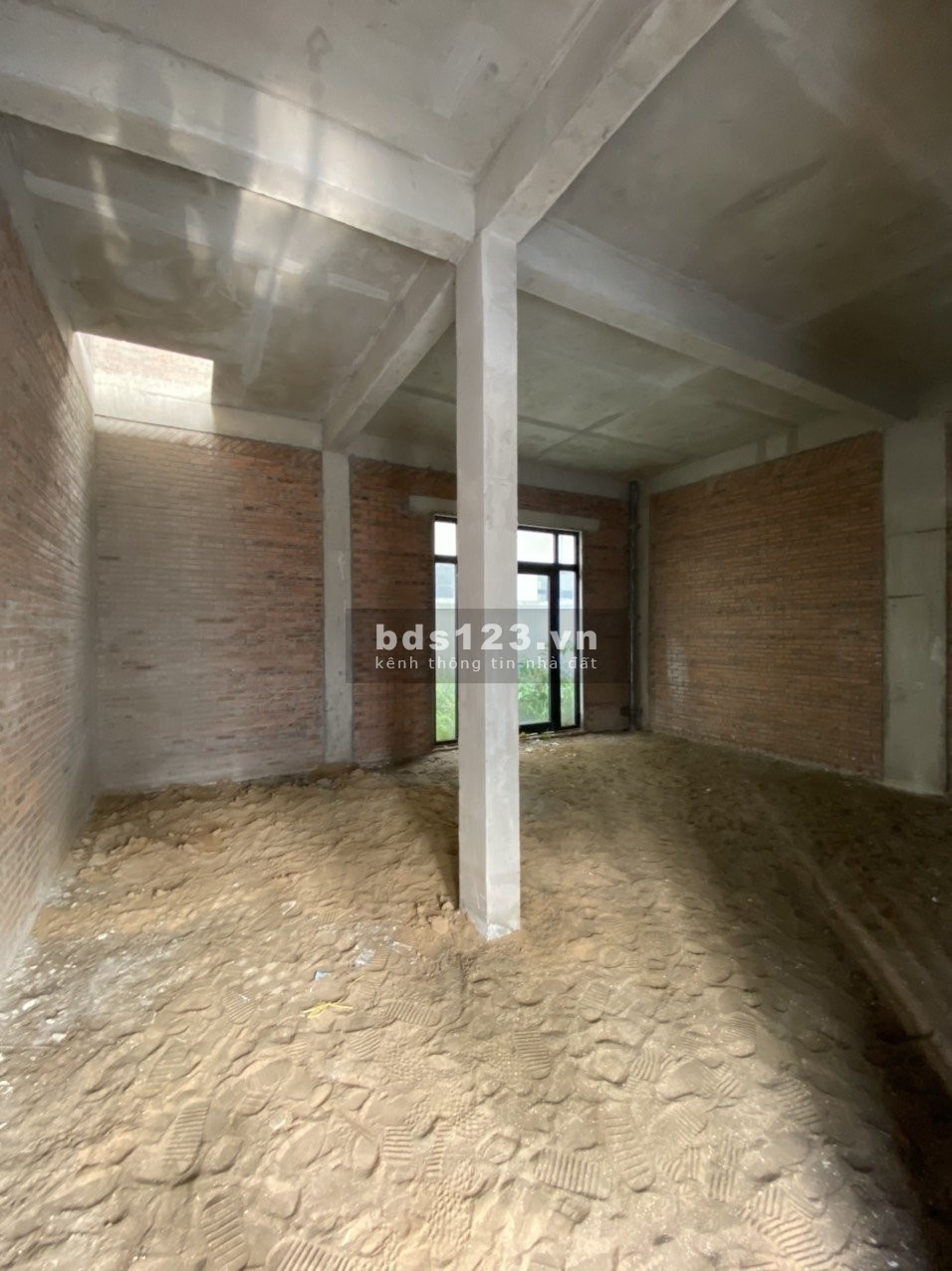 BÁN Nhà phố 84m2 Manhattan, Vinhomes Grand Park Quận 9 giá rẻ nhất thị trường 13,5 tỷ BTP