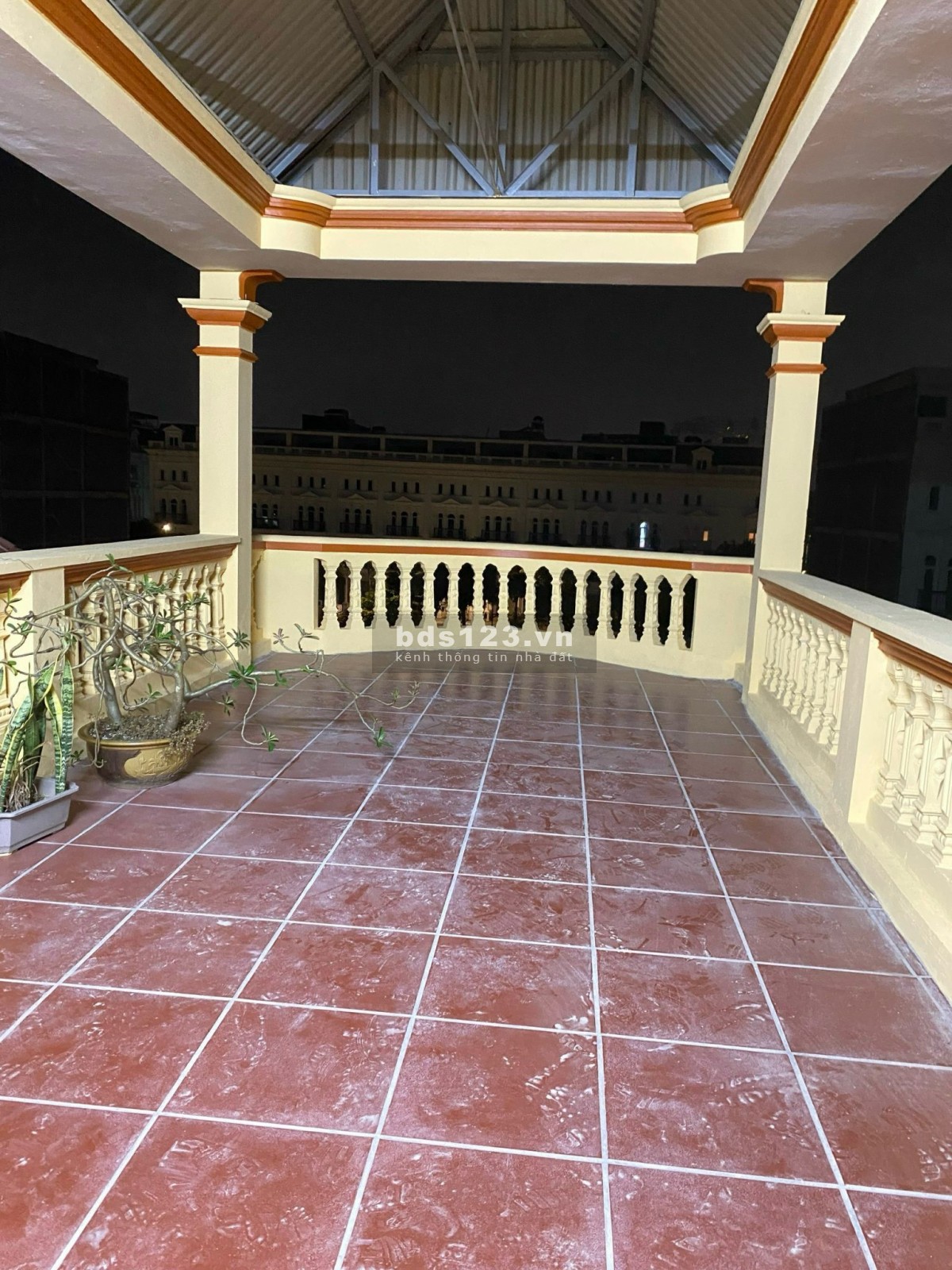 Chính chủ cho thuê nhà cạnh khu đô thị Louis Đại Mỗ, DTSD 180m2, 3.5 tầng, giá 13 triệu/ tháng