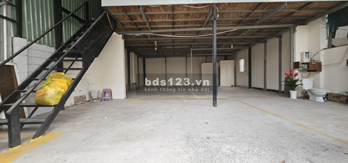 Cho thuê kho xưởng 250m2 gần KĐT Vạn Phúc, Fatima Bình Triệu – P. Hiệp Bình Phước, Thủ Đức