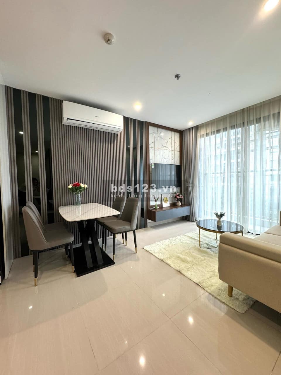 Giá cực tốt, căn 1N+1 đầy đủ nội thất chỉ 1.73 tỷ bao thuế phí tại Ocean Park 0965 479 380
