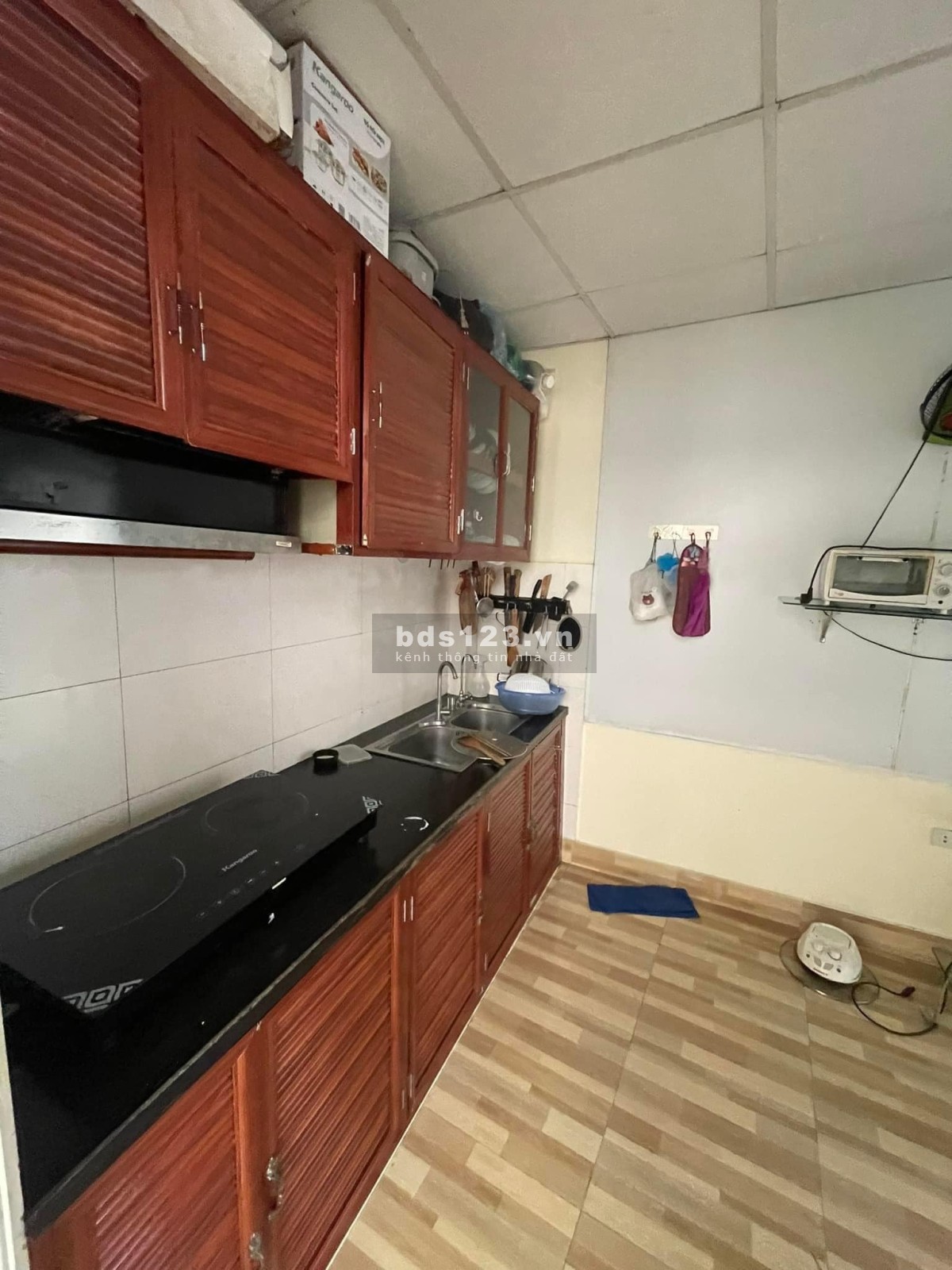 Bán nhà Mỹ Đình 43m2, mặt tiền 4.5m, ôtô đỗ cổng, chủ tự xây siêu chắc, gần chợ.