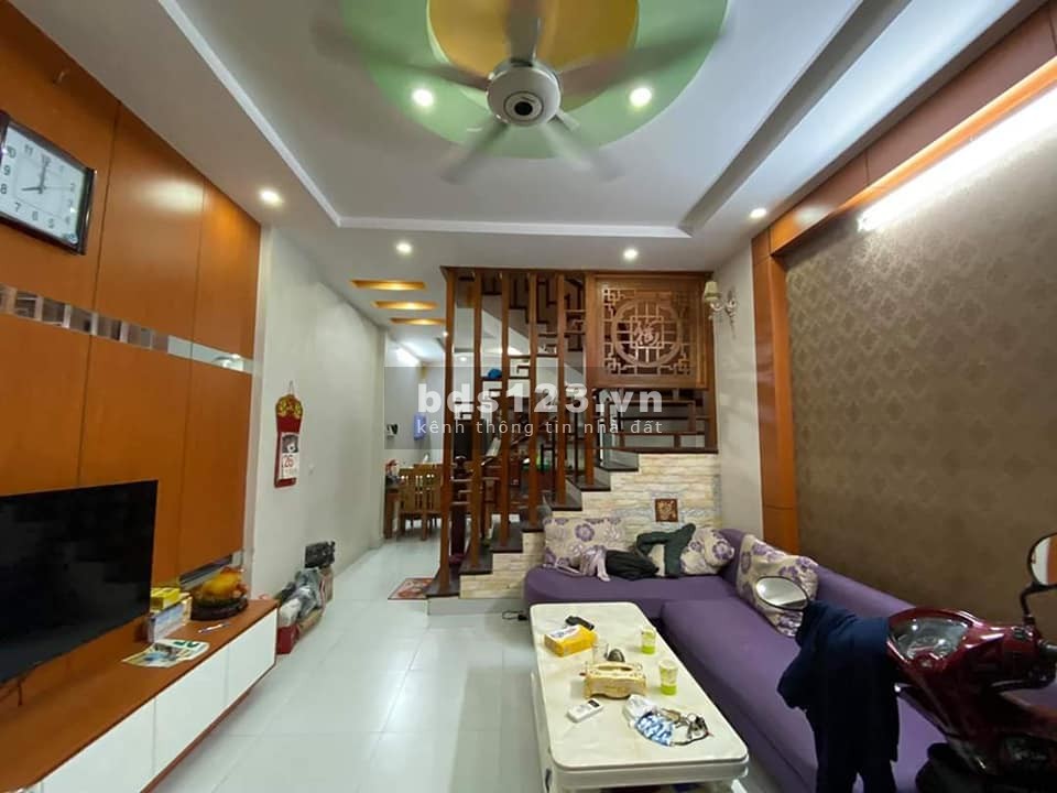 Bán hà phố Chiến Thắng La Khê, căn góc, ô tô đỗ cửa 69m2. Giá 5.9 tỷ