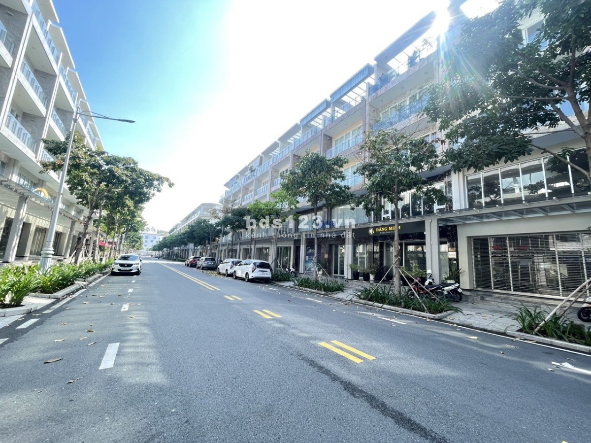 Gấp shophouse saritown Cho thuê 100tr/ tháng