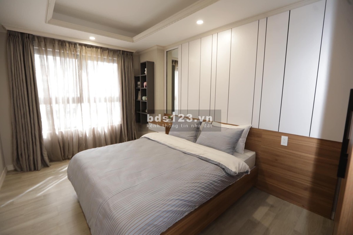 Bán căn góc 3 phòng ngủ - 2wc, diện tích 100m2 chung cư Homyland quận 2, nhà mới 100%, nội thất nhập