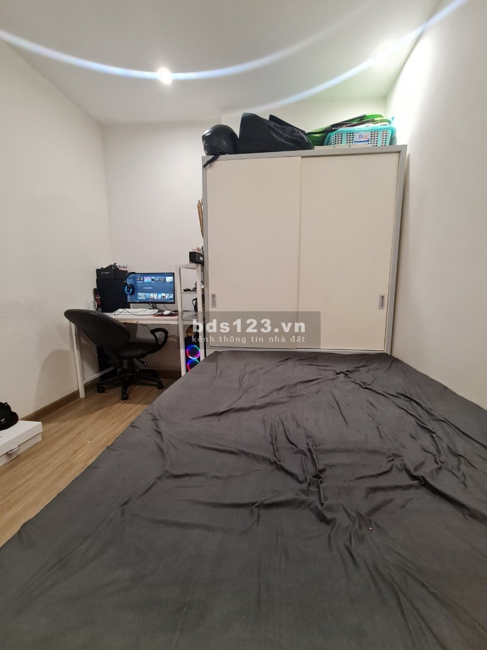 List căn 2PN Vinhomes Grand Park, có sổ hồng 2.1 tỷ. Liên hệ 0908 006 009