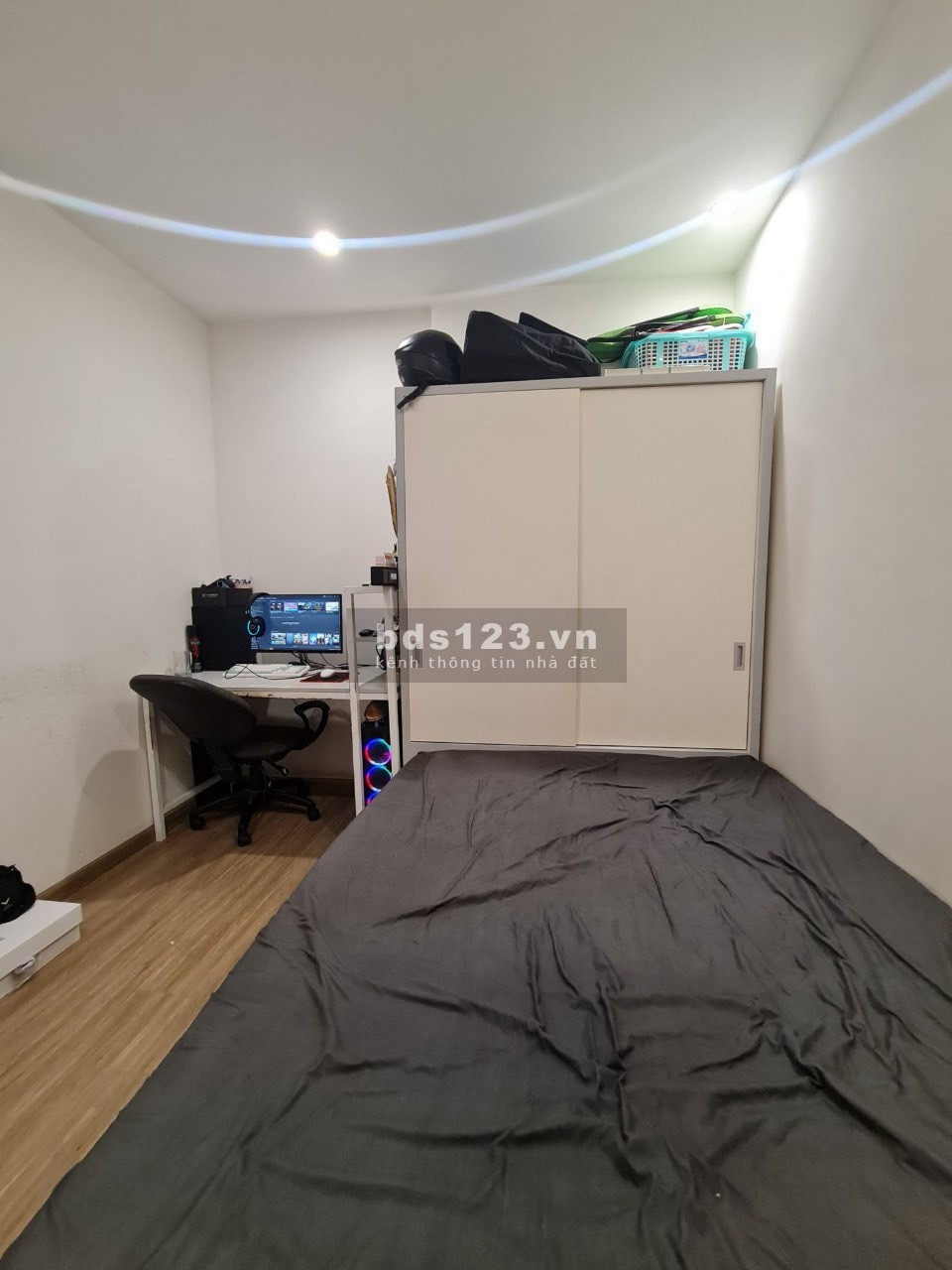 List căn 2PN Vinhomes Grand Park, có sổ hồng 2.1 tỷ. Liên hệ 0908 006 009