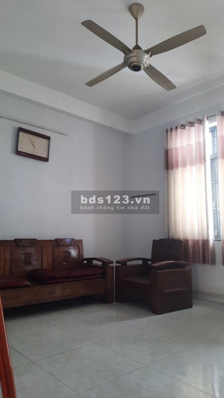 Nhà hẻm xe tải, 1 trệt 2 lầu, 4pn 3wc, sẵn nội thất