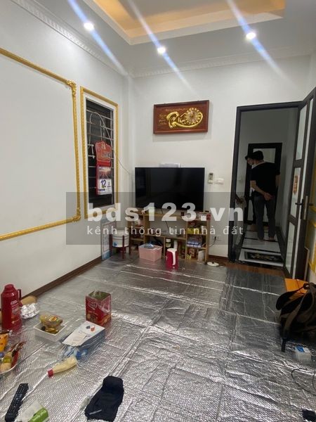 Bán nhanh nhà ngõ 30 Phan Đình Giót - Nhà đẹp ở ngay 5 tầng mt 3.7 m giá 3.49x tỷ full đồ