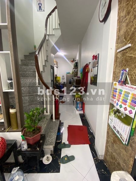 Bán nhanh nhà ngõ 30 Phan Đình Giót - Nhà đẹp ở ngay 5 tầng mt 3.7 m giá 3.49x tỷ full đồ