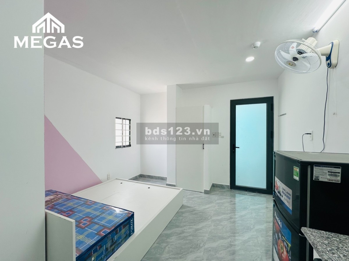 Cho thuê căn hộ Quận 12 - Mới khai trương 100% đầy đủ nội thất ngay trên phố Phan Văn Hớn -Thang Máy