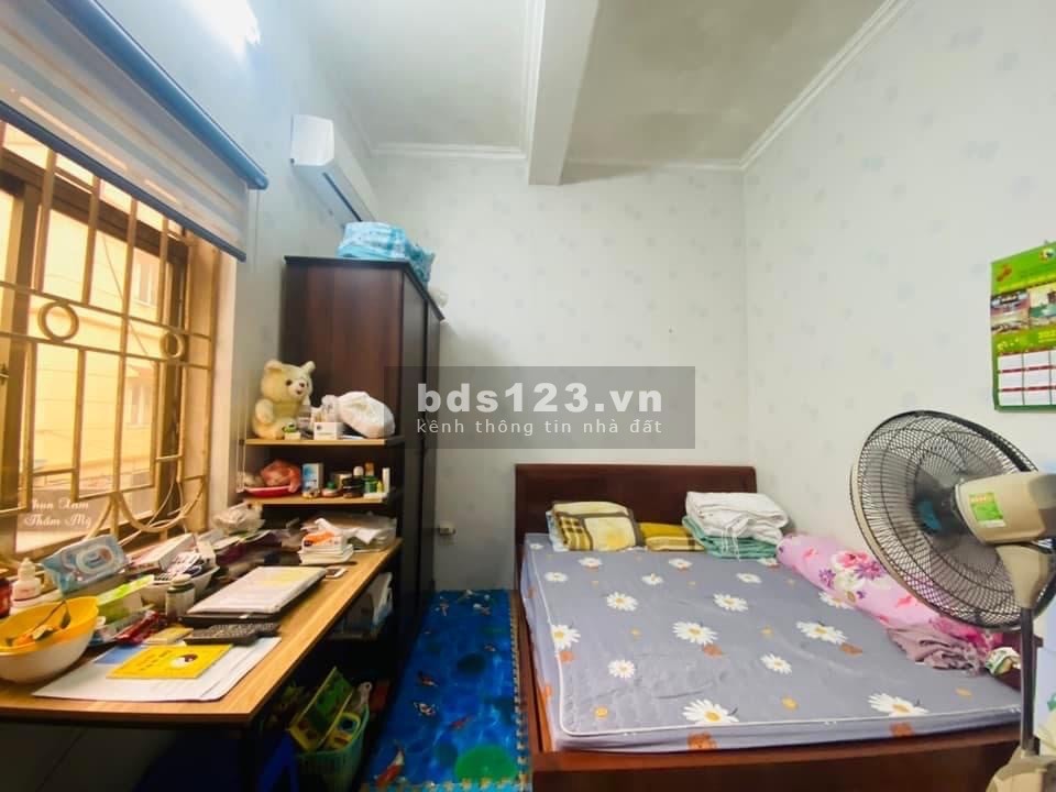VIP phố Trịnh Đình Cửu - Mặt chợ kinh doanh - Vỉa hè, ô tô đỗ. DT 33M2, nhỉnh 7 tỷ