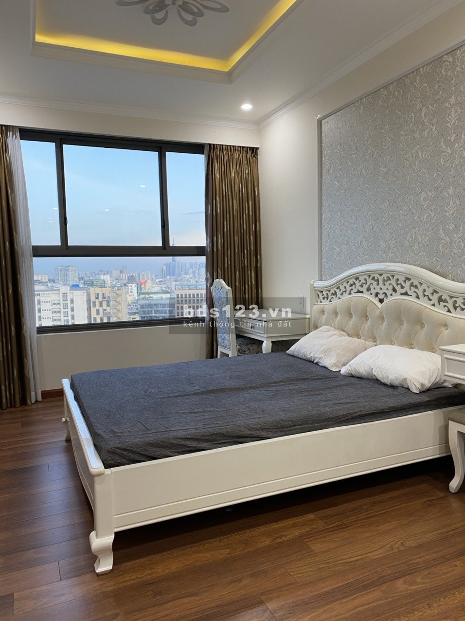 Cho thuê căn hộ chung cư Kingston, Phú Nhuận, 83m2, 2pn, 2wc, nội thất, giá 19tr/th. LH; 0377269969