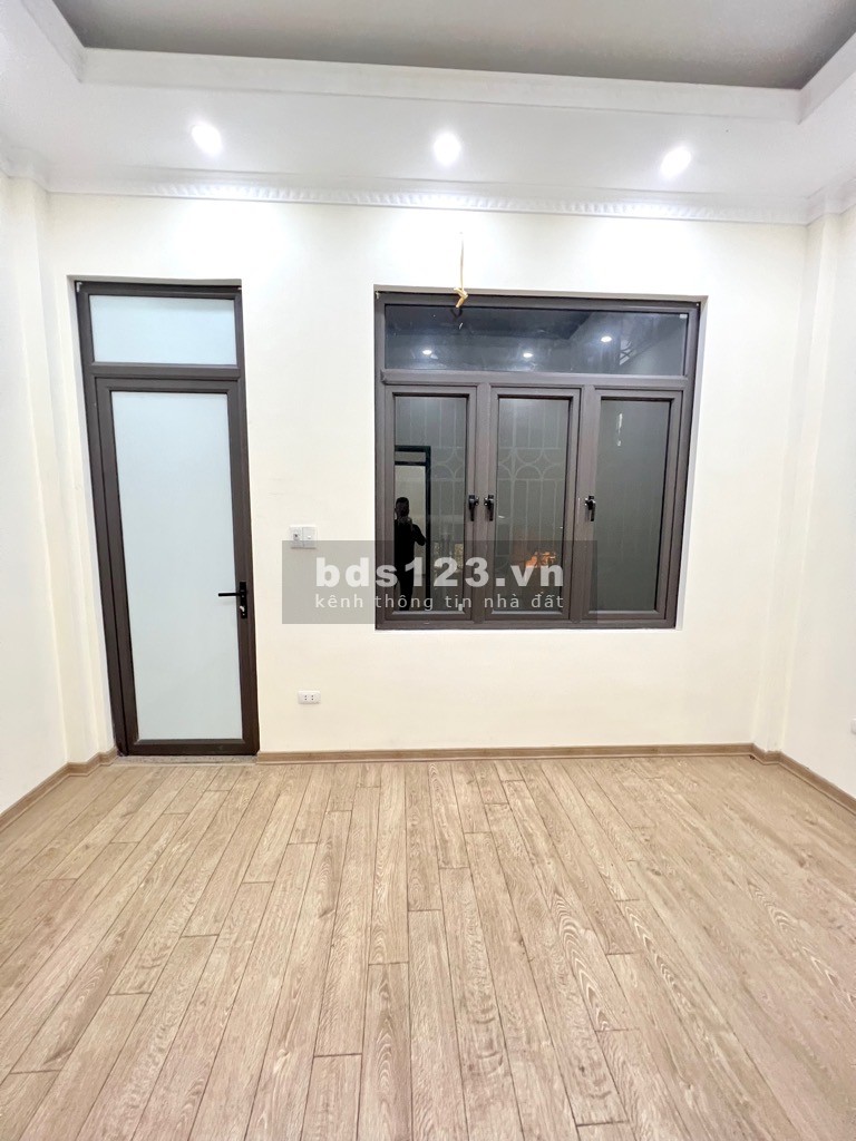 Bán nhà mặt Ngõ Quỳnh, 4Tầng, đúc BTCT kiên cố, 35m2, giá 5.1 tỷ còn thương lượng