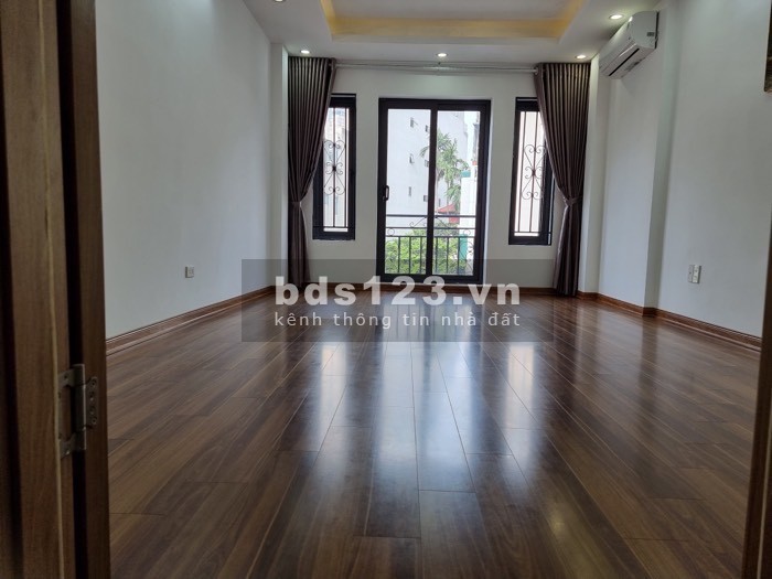 Chính chủ bán nhà 5 tầng - Văn Quán Hà Đông, DT 38m2. Nhỉnh 5 tỷ