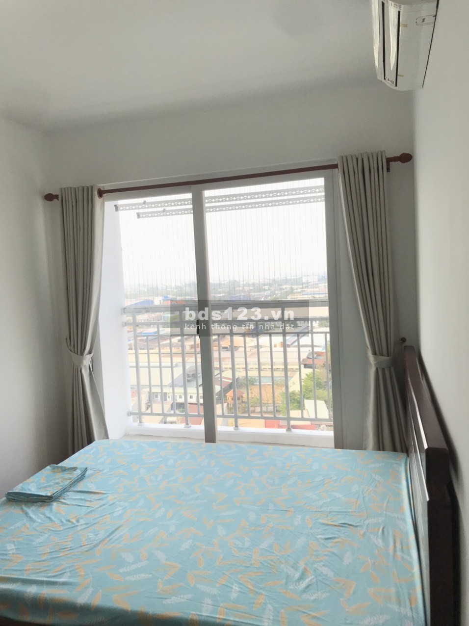 Cho thuê căn hộ Charm plaza 3 pgòng ngủ full nội thất 6.5 triệu