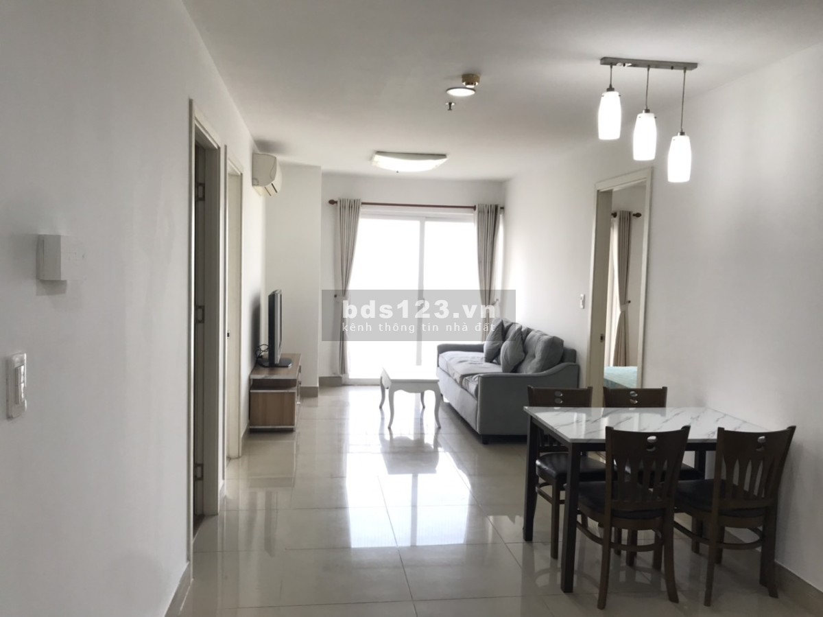 Cho thuê căn hộ Charm plaza 3 pgòng ngủ full nội thất 6.5 triệu