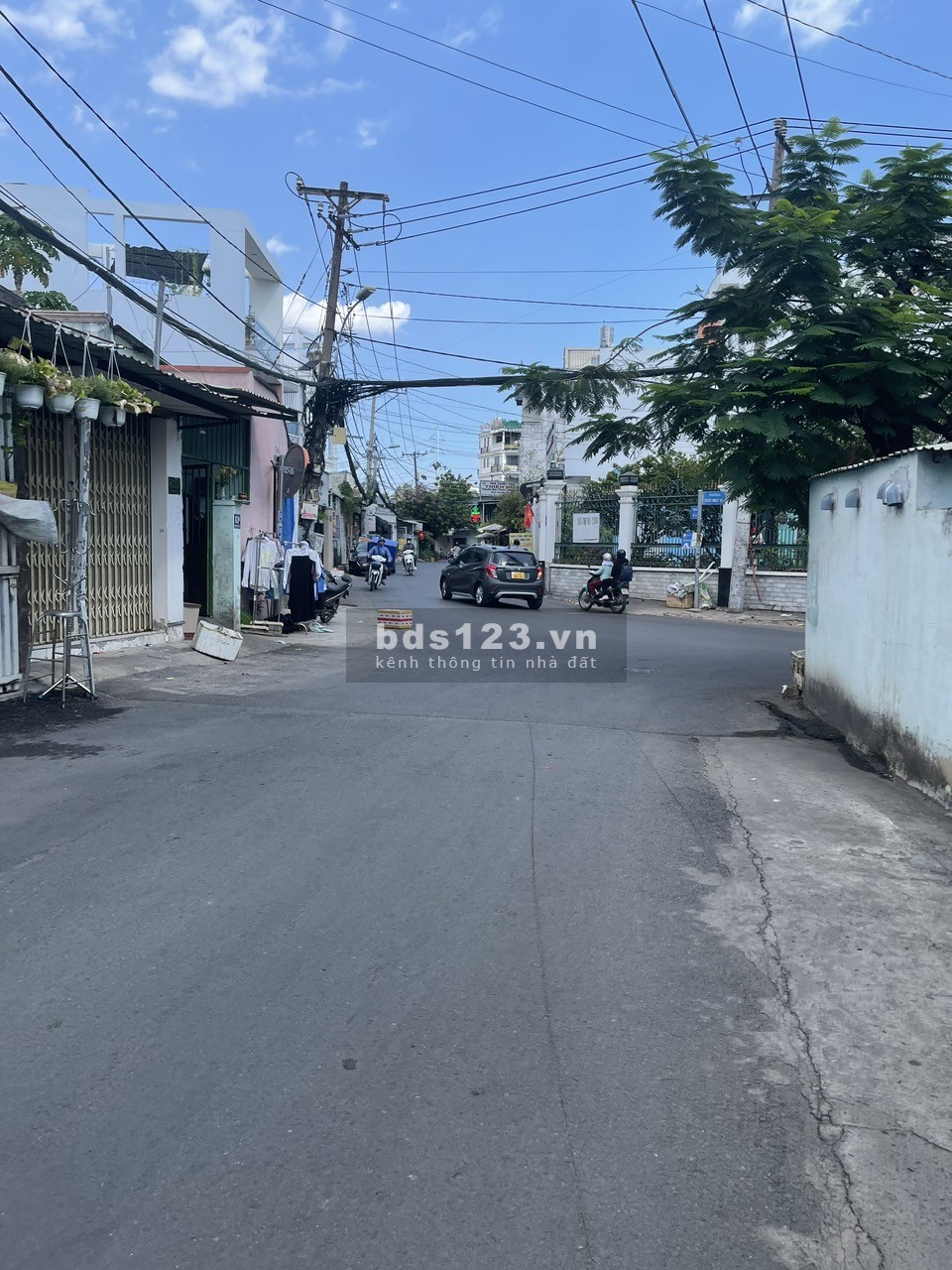 Chính chủ gửi bán nhà 3 tầng mới xây, giá 8,3 tỷ TL, mặt tiền đường số 16, P.Thạnh Mỹ Lợi, quận 2
