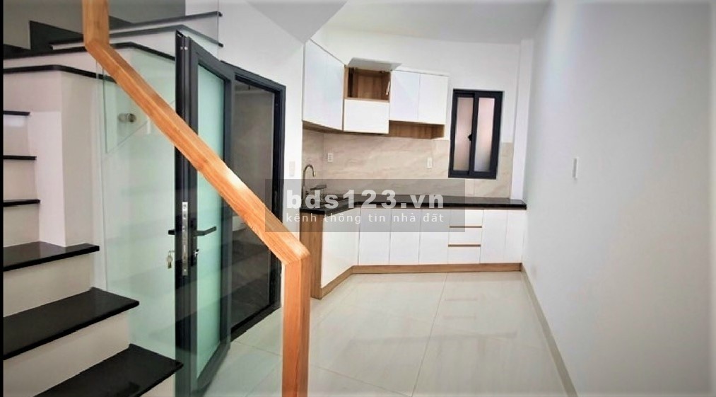 Chính chủ gửi bán nhà 3 tầng mới xây, giá 8,3 tỷ TL, mặt tiền đường số 16, P.Thạnh Mỹ Lợi, quận 2