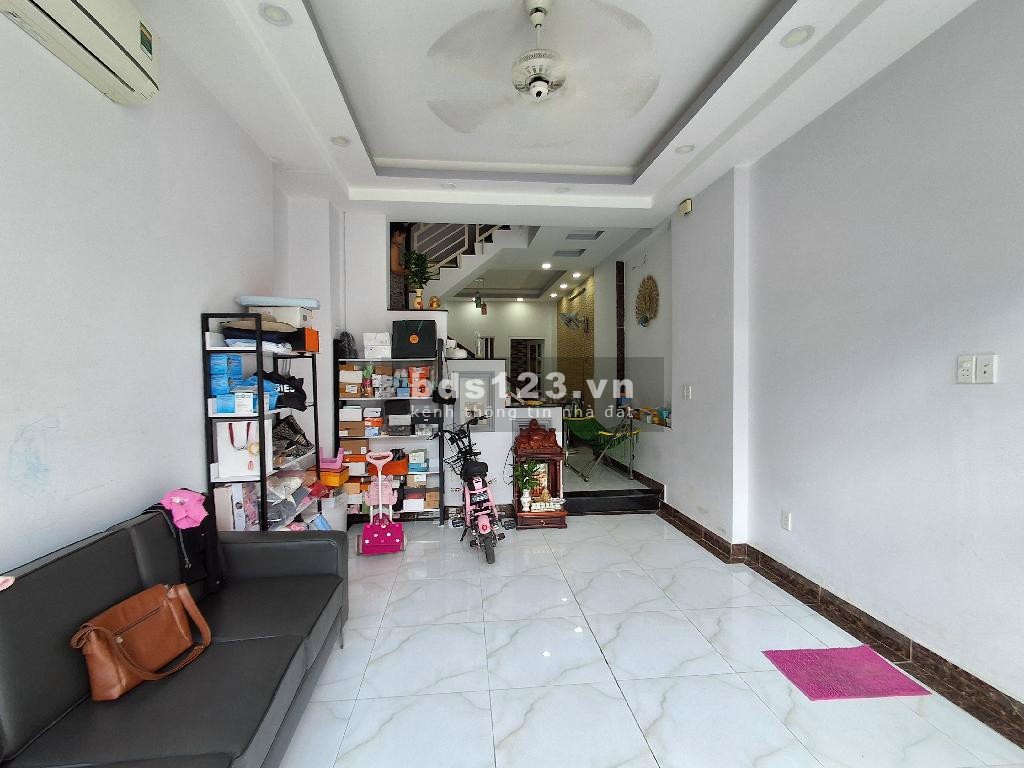 Gần mặt tiền, hẻm xe hơi 6M - Lê Văn Duyệt, phường 1, quận Bình Thạnh, 3.7 tỷ