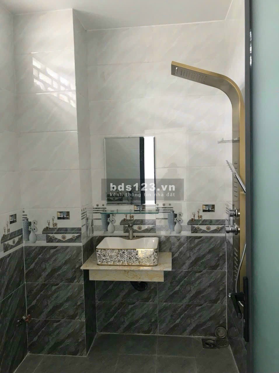 Bán nhà mới xây trung tâm Biên Hòa 970 triệu