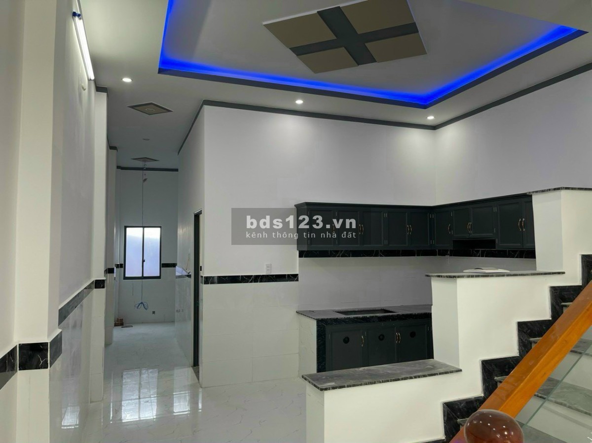 Bán nhà mới xây trung tâm Biên Hòa 970 triệu