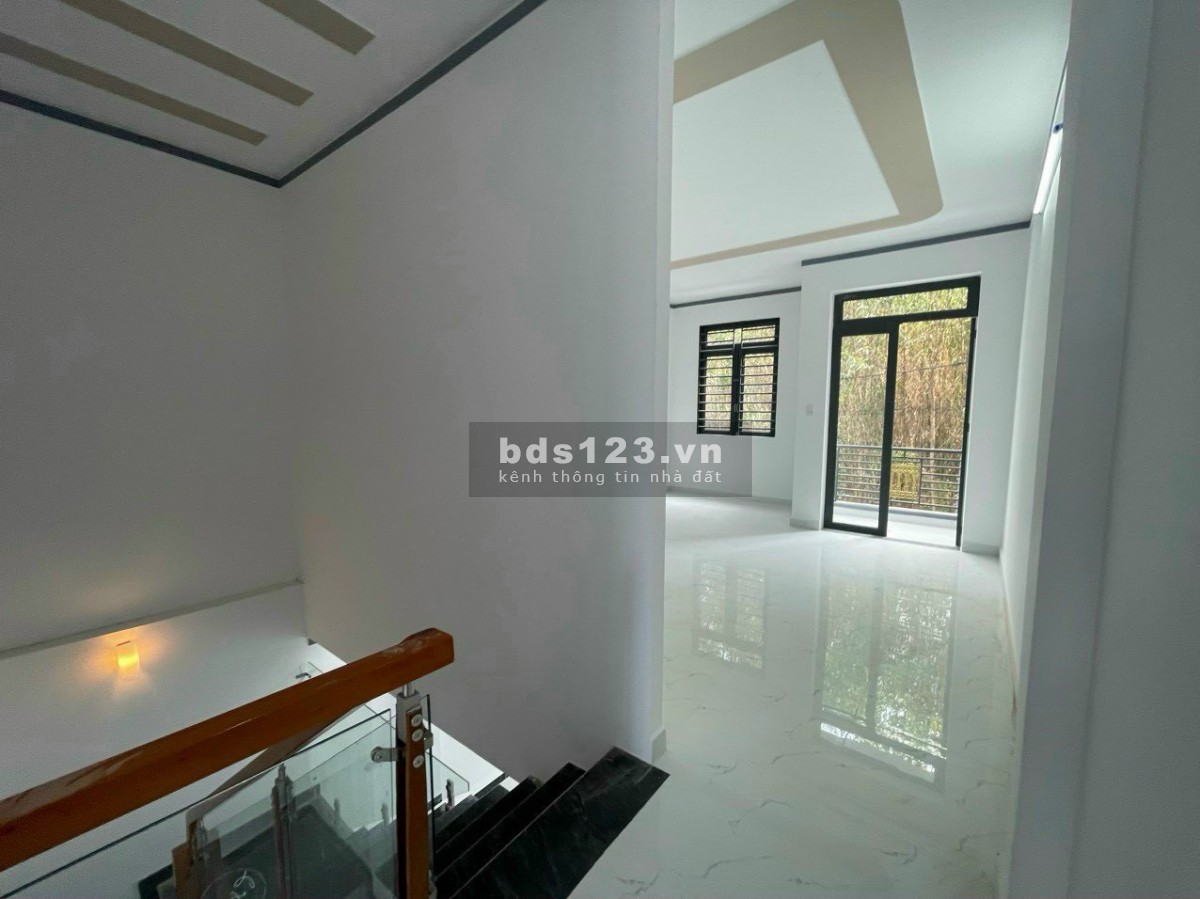 Bán nhà mới xây trung tâm Biên Hòa 970 triệu