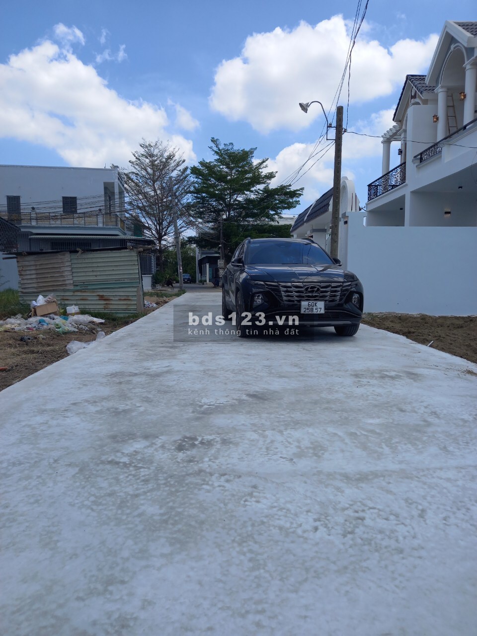 Chỉ còn một căn duy nhấ nhà đẹp mới xây