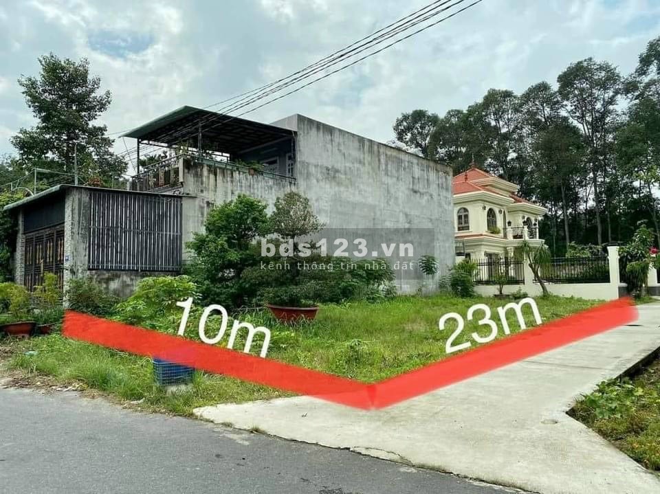 Chủ ngộp hạ giá 5 tỷ xuống 4.3 tỷ mt dx041, Phú Mỹ DT 10*23m thổ cư 130m2 đường 6m thông tứ hướng