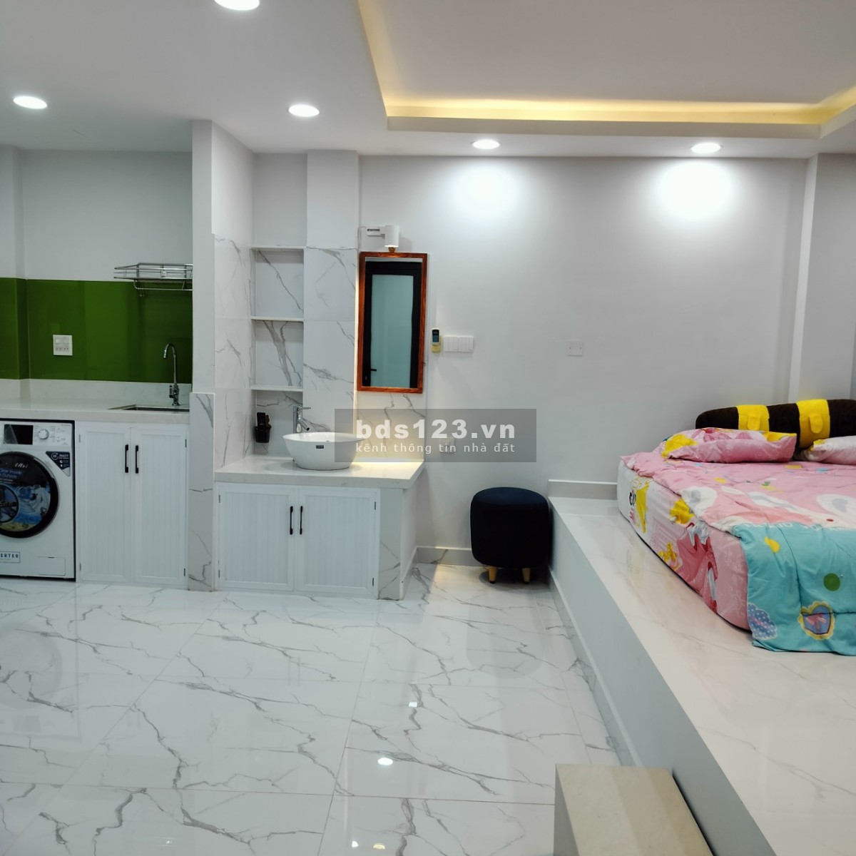 Cho thuê phòng trọ đường Nguyễn Trãi, Quận 5. Giá rẻ. Full nội thất cao cấp