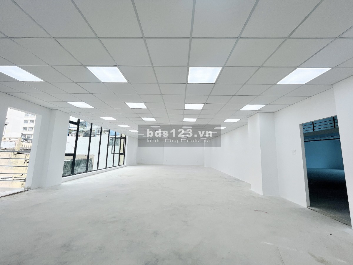 Cho thuê văn phòng hạng sang 150m2 260m2 tại Cô bắc Quận 1