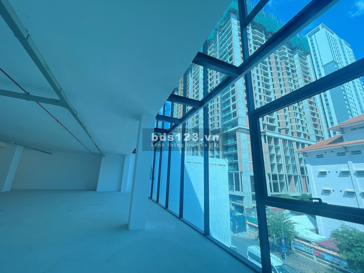 Cho thuê văn phòng hạng sang 150m2 260m2 tại Cô bắc Quận 1