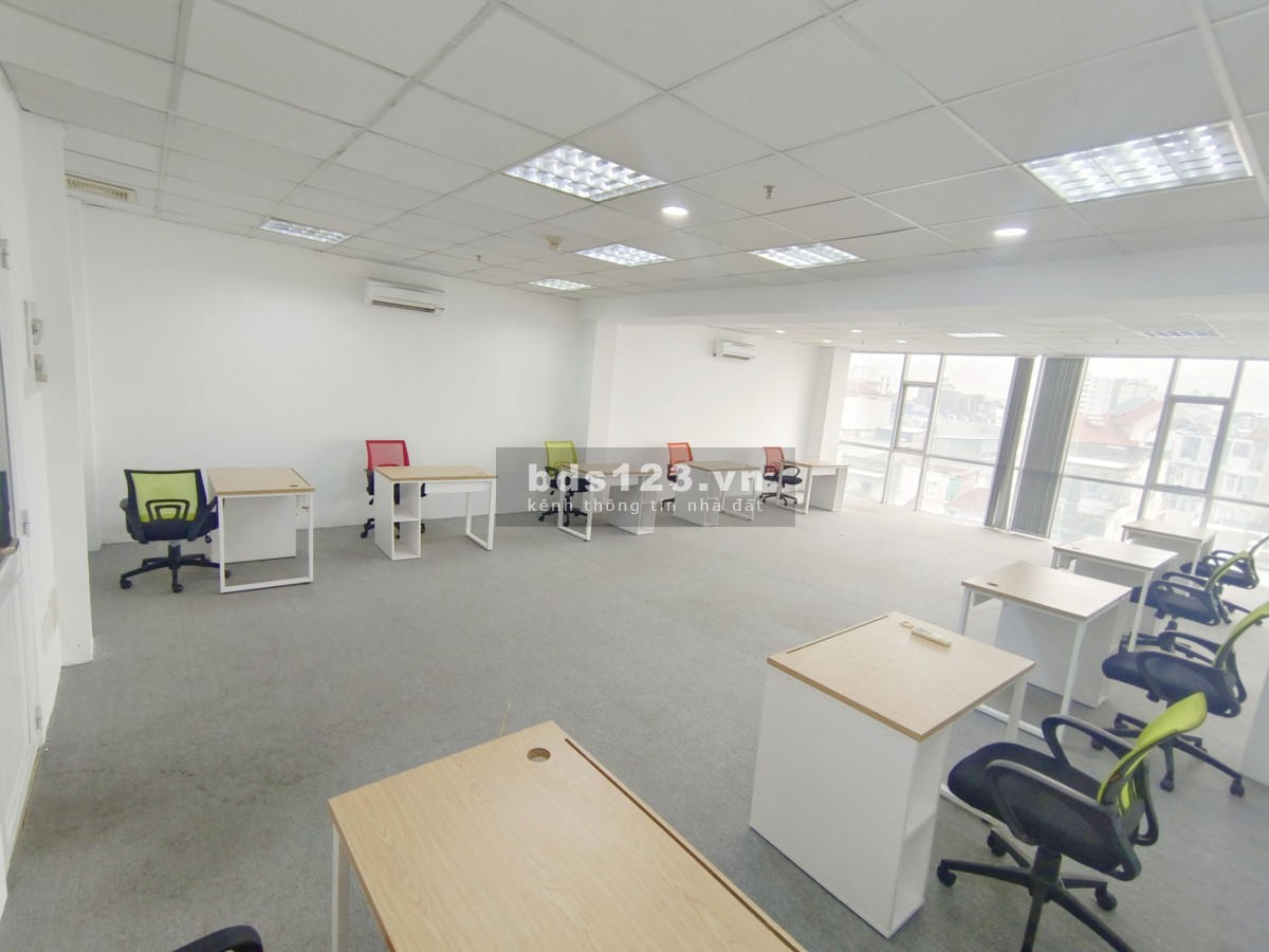 Văn phòng cho thuê 70m2 tại Hoàng văn thụ, Phú nhuận