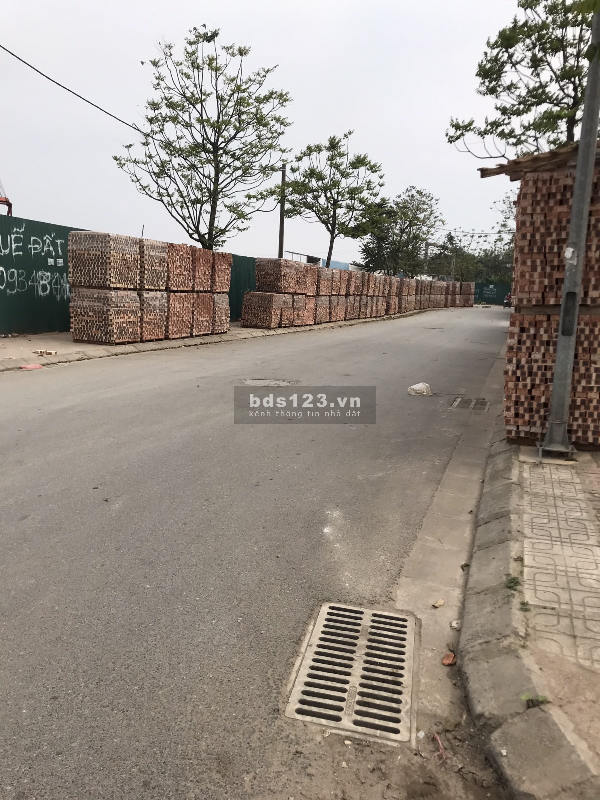 Bán đất gần chợ Tư Đình Giáp Cổ Linh, Phường Long Biên, Quận Long Biên