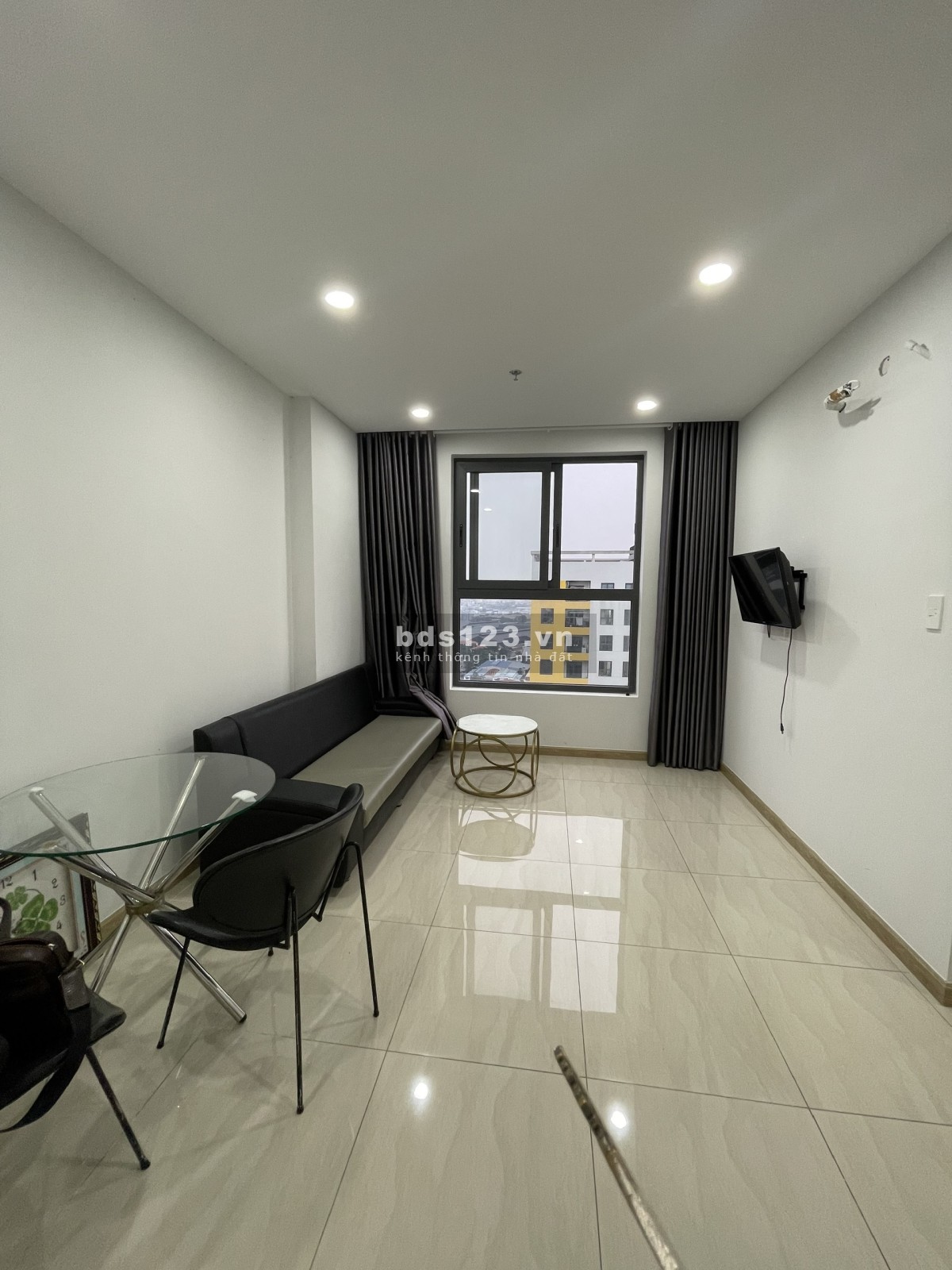 Chính Chủ cho Thuê Căn Hộ 2PN Bcons Garden giá 4,3tr/tháng