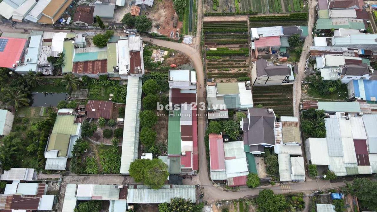 Cần bán gấp dãy trọ 2MT 1kiot, 4 phòng trọ Sông Trầu Trảng Bom Đồng Nai giá 2ty4