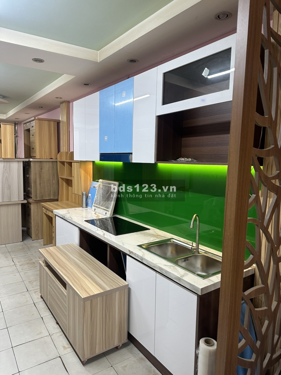 Cần sang mặt bằng cửa hàng đồ nội thất giá CỰC RẺ Hậu Giang Q6