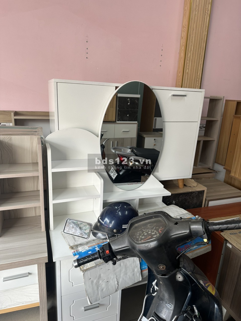 Cần sang mặt bằng cửa hàng đồ nội thất giá CỰC RẺ Hậu Giang Q6
