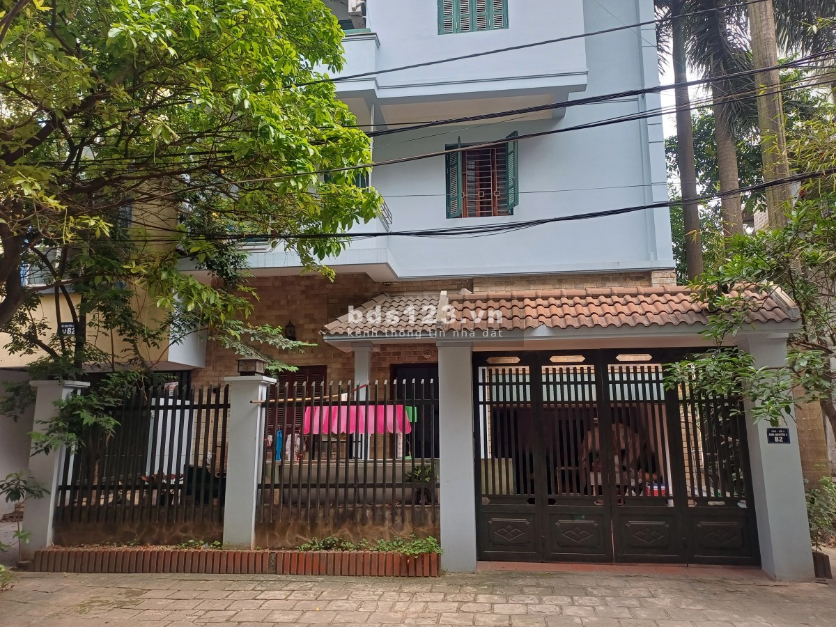 Chính chủ bán nhà ở Khu dự án nhà ở Cầu Diễn, cạnh Goldmark City