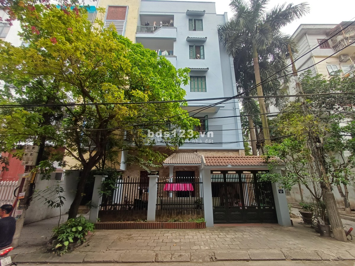 Chính chủ bán nhà ở Khu dự án nhà ở Cầu Diễn, cạnh Goldmark City