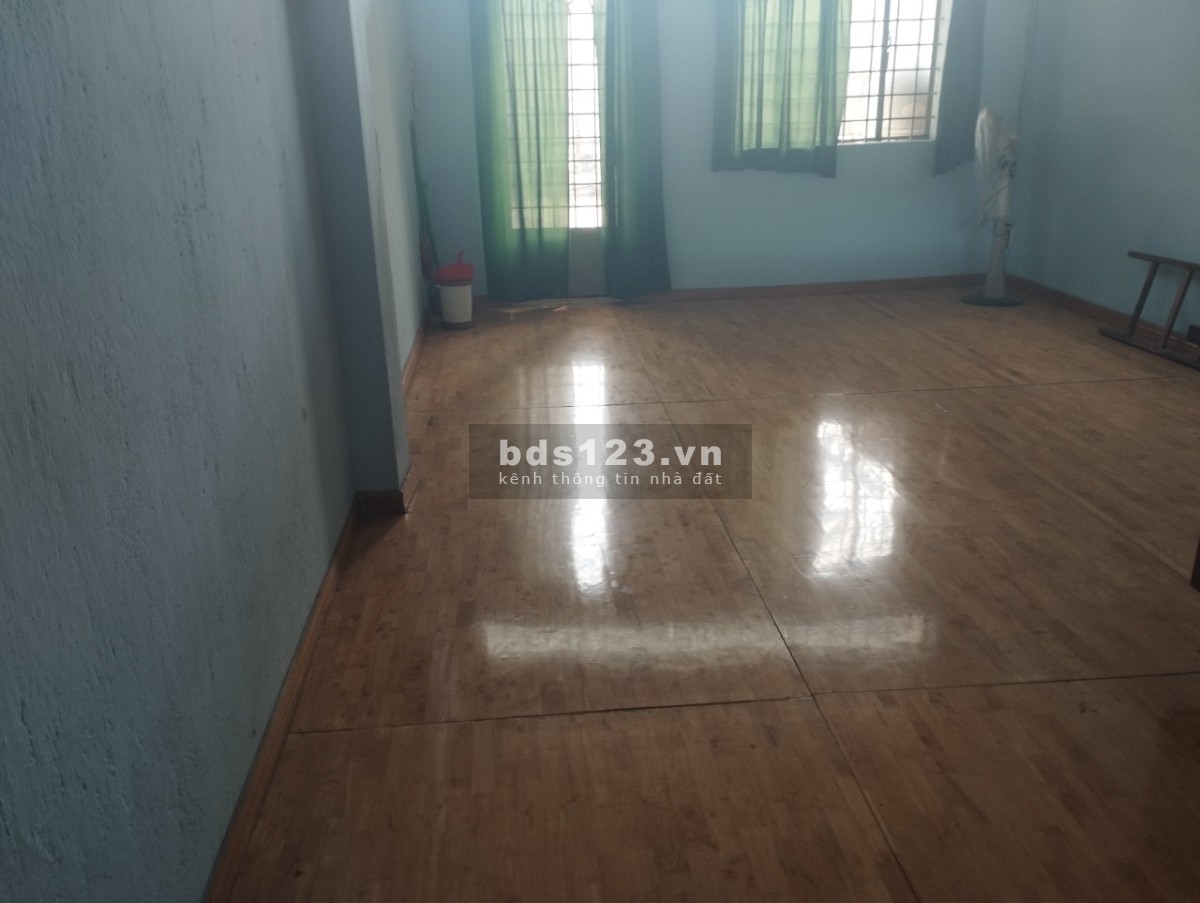 Nhà 1T1L, 2PN, 1WC, hẻm xe hơi, ngay địa học Cảnh Sát, Linh Tây