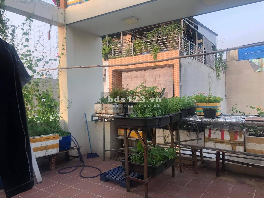 (Thủ Đức) Nhà đẹp hxh bàn cờ 6m, Ngô Chí Quốc 50m2, 3 tầng, 3.85tỷ.