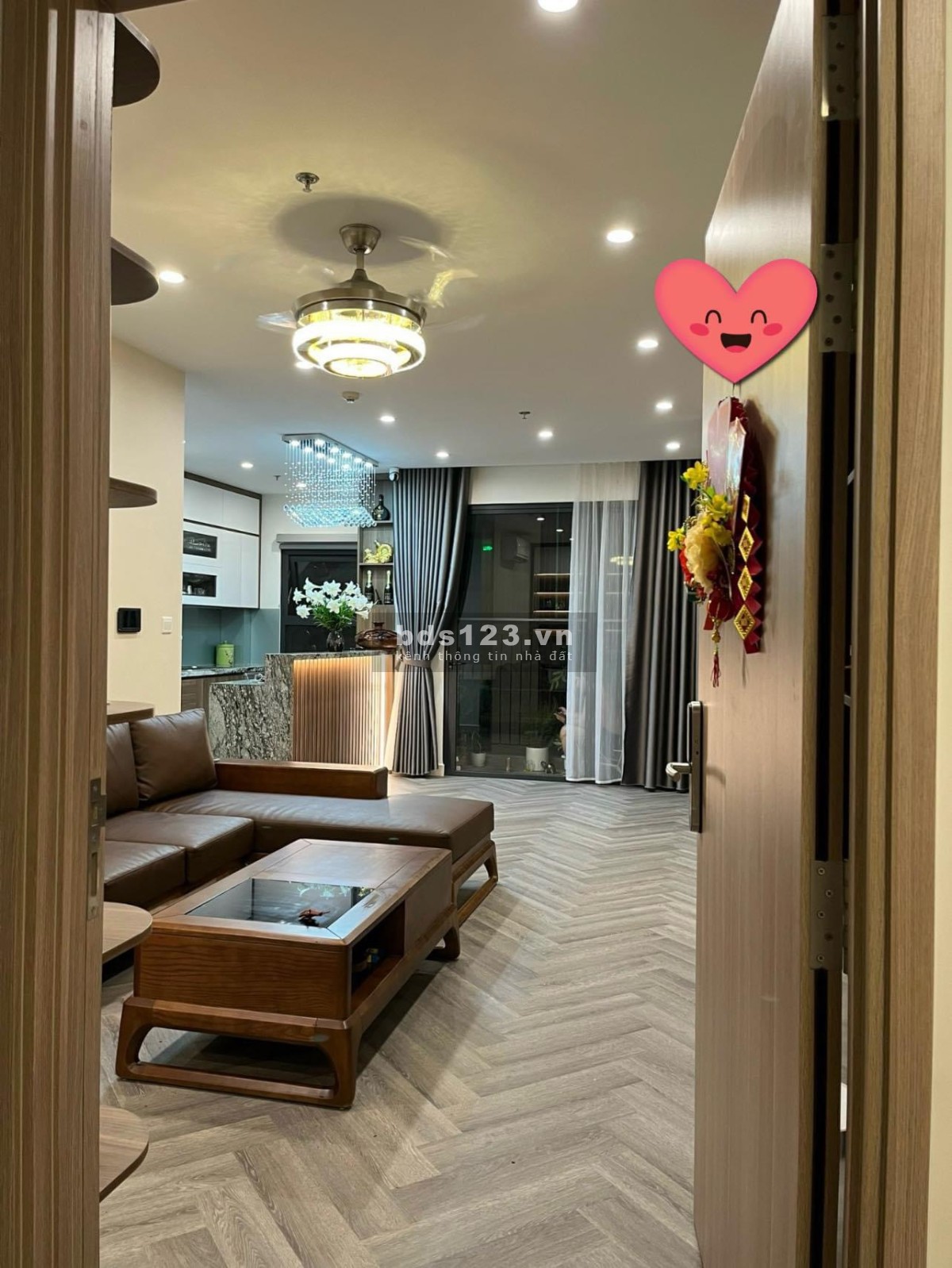 Em cần bán căn 3 ngủ diện tích to 98M2 phân khu S4 Vinhomes Smart City