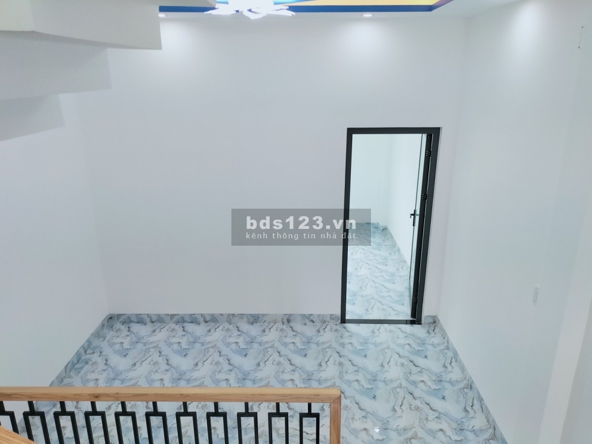 Biệt thự mini 72m2 - 3 tầng - 3 mê đẹp ngất ngây, vài bước chân ra chợ Hoà Khánh, chỉ 3.1tỷ