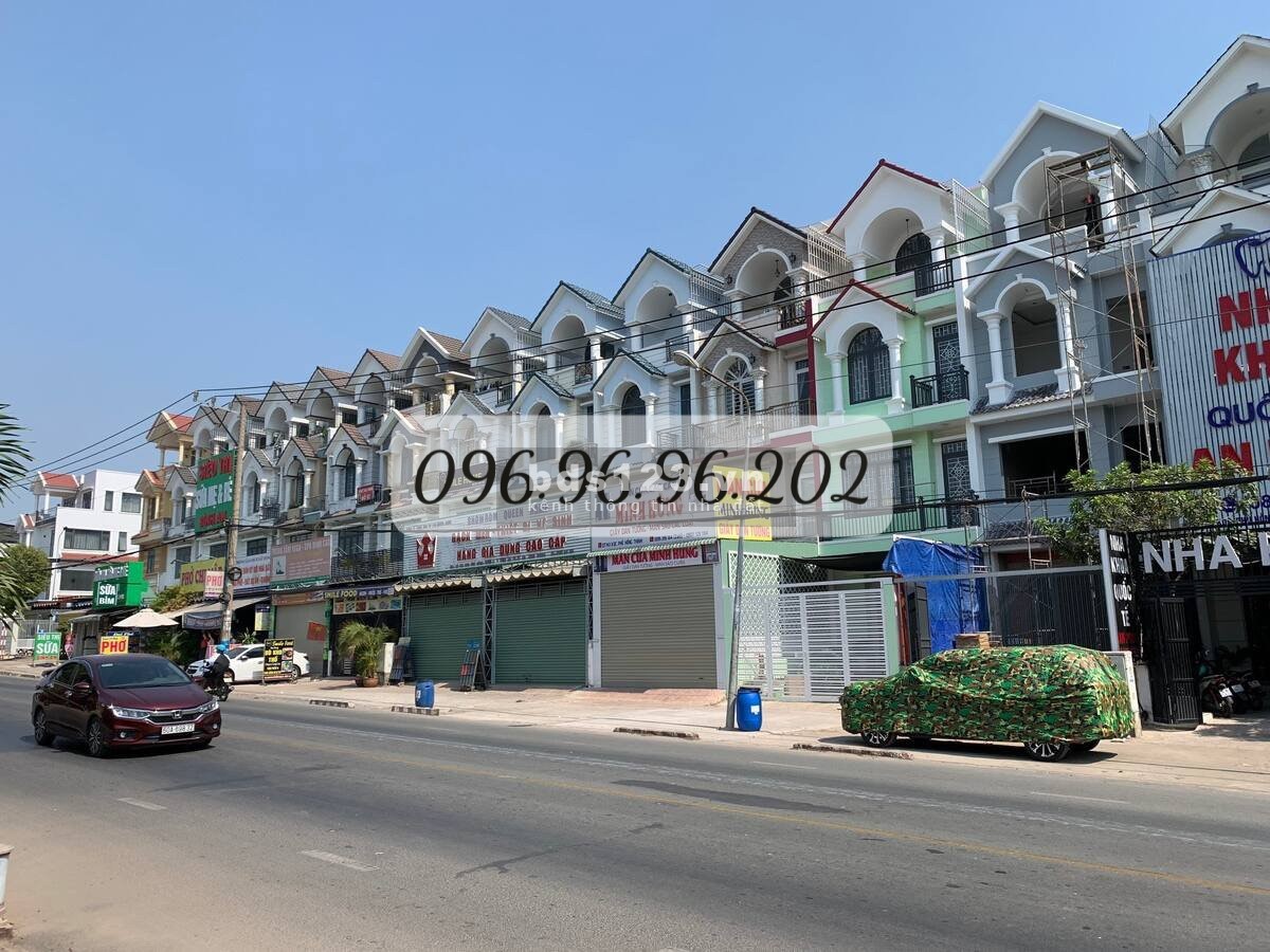 Cho thuê nhà mặt tiền 5x20, Kdc Phú Hồng Thịnh 10, Bình Dương - Giá 16 Triệu/Tháng (Hợp đồng 1 năm)