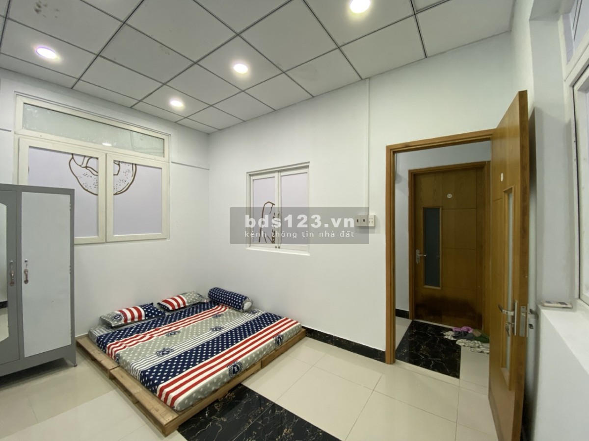 Cho thuê phòng trọ sạch sẽ thoáng mát ngay Chế Lan Viên
