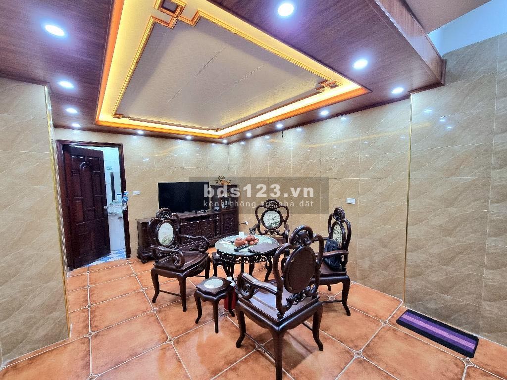 Cần bán nhà Đội Cấn - Ba Đình, nhà lô góc, xây mới 5 tầng - Thoáng 2 mặt, 5.45 tỷ