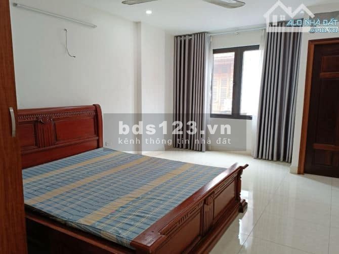 10M ra phố - Ngõ to nhà siêu đẹp - Tặng 80% nội thất - Sổ vông đét giá ~ 3 tỷ